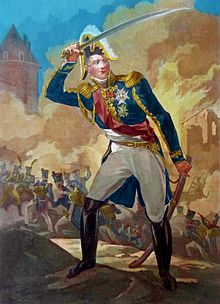 Portrait en pied d'un militaire français de Napoléon, en grand uniforme, sabre haut, avec en fond l'attaque d'une ville par des soldats.