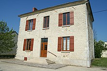 Neauphlette - Mairie01.jpg