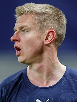 Oleksandr Zinchenko 2021 (cropped).jpg