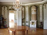 The octagonal dining room