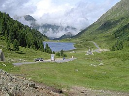 Het meer Obersee bij de Staller Sattel, blik in de richting van St. Jakob in Defereggen