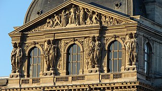 Pediment, Pavillon Denon