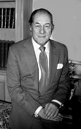 Rex Harrison (Allen Warren)