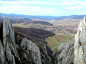 Râul Hășdate la intrarea în Cheile Turzii