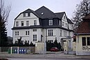 Pianofabrik Niendorf, bestehend aus Fabrikgebäude, Pförtnerhaus, Fabrikantenvilla und Wohnhaus (sog. Schweizerhaus)