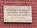 Theo Neubauer Gedenktafel in der Theo-Neubauer-Str. in Erfurt