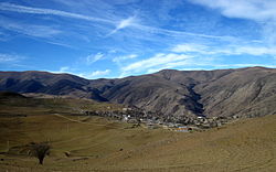 A distant view of Oskelu in December 2010.