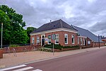 Boerderij Nieuw Calvaria aan de Hooilandseweg. Sinds 1950 is het dorpshuis hier gevestigd.