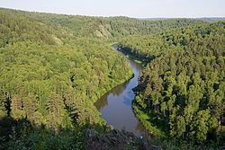 Berd River flowing through the Berd Rocks