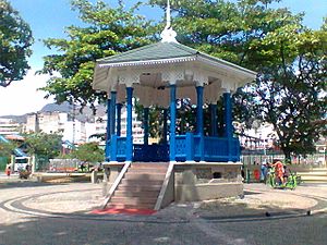 Praça Jardim do Méier.