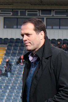 Martin Bayfield cropped.jpg