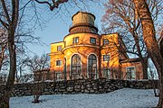 Stockholms gamla observatorium, tillbyggnad och nytt torn med kupol uppfördes 1875.