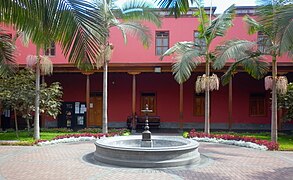 Patio de Chicos de la Casona de San Marcos.