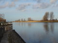 Boudewijnkanaal met de achterhaven op de achtergrond (richting zee)