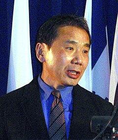 Murakami föreläser på Massachusetts Institute of Technology, 2005.