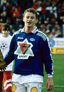 Ole Gunnar Solskjær en 1996 (l'actuel entraîneur) lorsqu'il jouait pour le club.