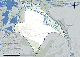 Carte en couleur présentant le réseau hydrographique de la commune