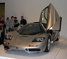 1996 McLaren F1.jpg