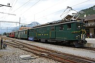 Deh 4/6 der SBB für die Brünigbahn (Bo’2zz’Bo’) mit vier Adhäsions­tatzlager­motoren in den End­drehgestellen und zusätz­lich zwei im mittleren Zahnrad­trieb­gestell (1941)