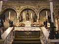 Altar i tomba del sant, amb escultures de Tiziano Aspetti (1607)