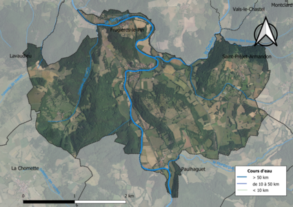 Vue aérienne du territoire communal.