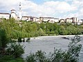 Il fiume Piave con la sua stretta ansa cinge i lati meridionale ed occidentale di Belluno.