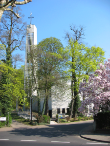 Die Maria-Königin-Kirche