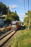 Ein Desiro-Triebzug am Grünbacher Sattel, dem höchsten Punkt (678 m ü. A.) der Normalspurstrecke