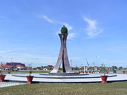 Tugu Bundaran Durian di Kasongan