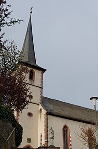 Die Pfarrkirche St. Trinitatis von Aschach