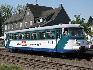 Station Wiehl met railbus (2011)