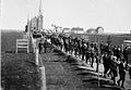 Procession devant la deuxième église, en 1904.