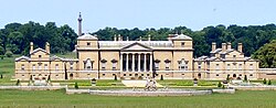 Sydfacaden af Holkham hall i Norfolk af William Kent og Lord Burlington. Opført 1734-1764 for Earl of Leicester