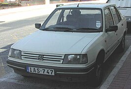 Peugeot 309