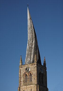 De kromme gedraaide kerktoren van Chesterfield