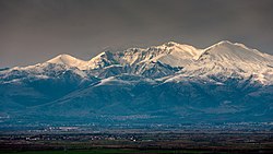 Планината Боздаг от юг