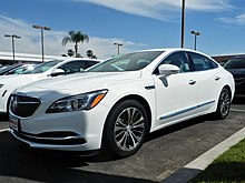 Buick LaCrosse P4250789.jpg