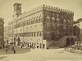 Palazzo Pubblico, Perugia, 42,9 × 57,8 cm, Albumindruck, um 1895