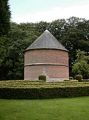 Colombier du château de Bailleul.