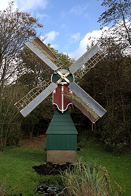 Faljerilmolen met twee zeilen