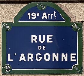 Voir la plaque.