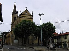 Saint-Laurent de Mure église.JPG