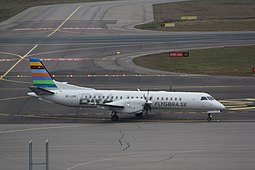 BRA Braathens Regional Airlinesin Saab 2000 Helsinki-Vantaan lentoasemalla.