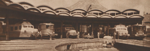 Centre de Grenoble avec autorails Berliet et Decauville.