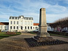 Grisy-Suisnes-FR-77-mairie-01.jpg