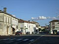 Le centre-bourg et la route de Bordeaux