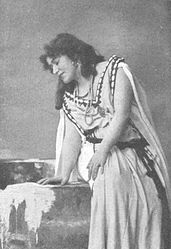 Emmy Remolt als Esther in Grillparzers „Esther“, 1904.