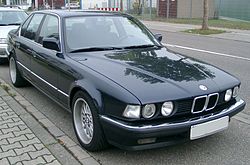 BMW 730i E32