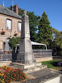 Skyline of Montloué