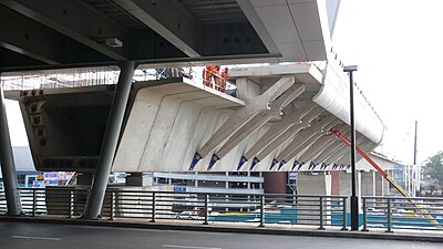 Viaduct at O.R. Tambo International Airport in April 2009